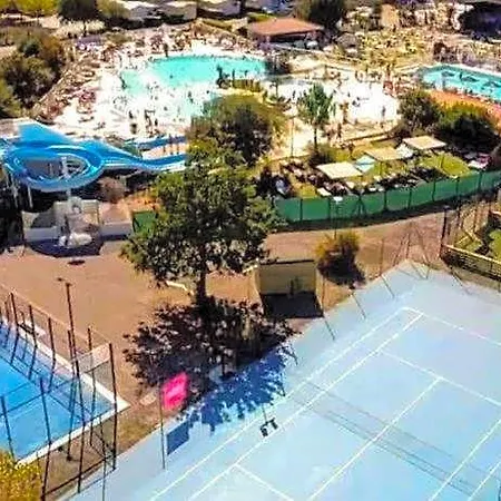 Hotel Mobil-home 4chambres-10 Couchages - Parking Gratuit Gastes