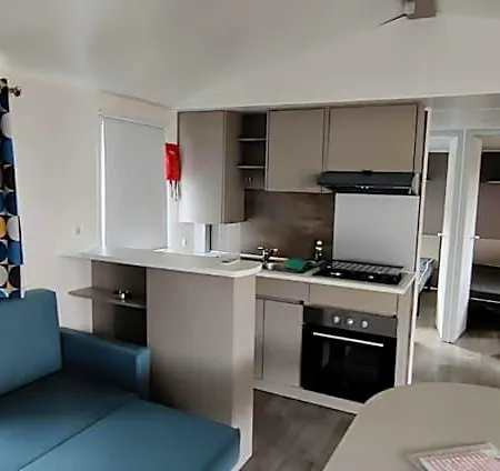 Mobil-home 4chambres-10 Couchages - Parking Gratuit * Gastes